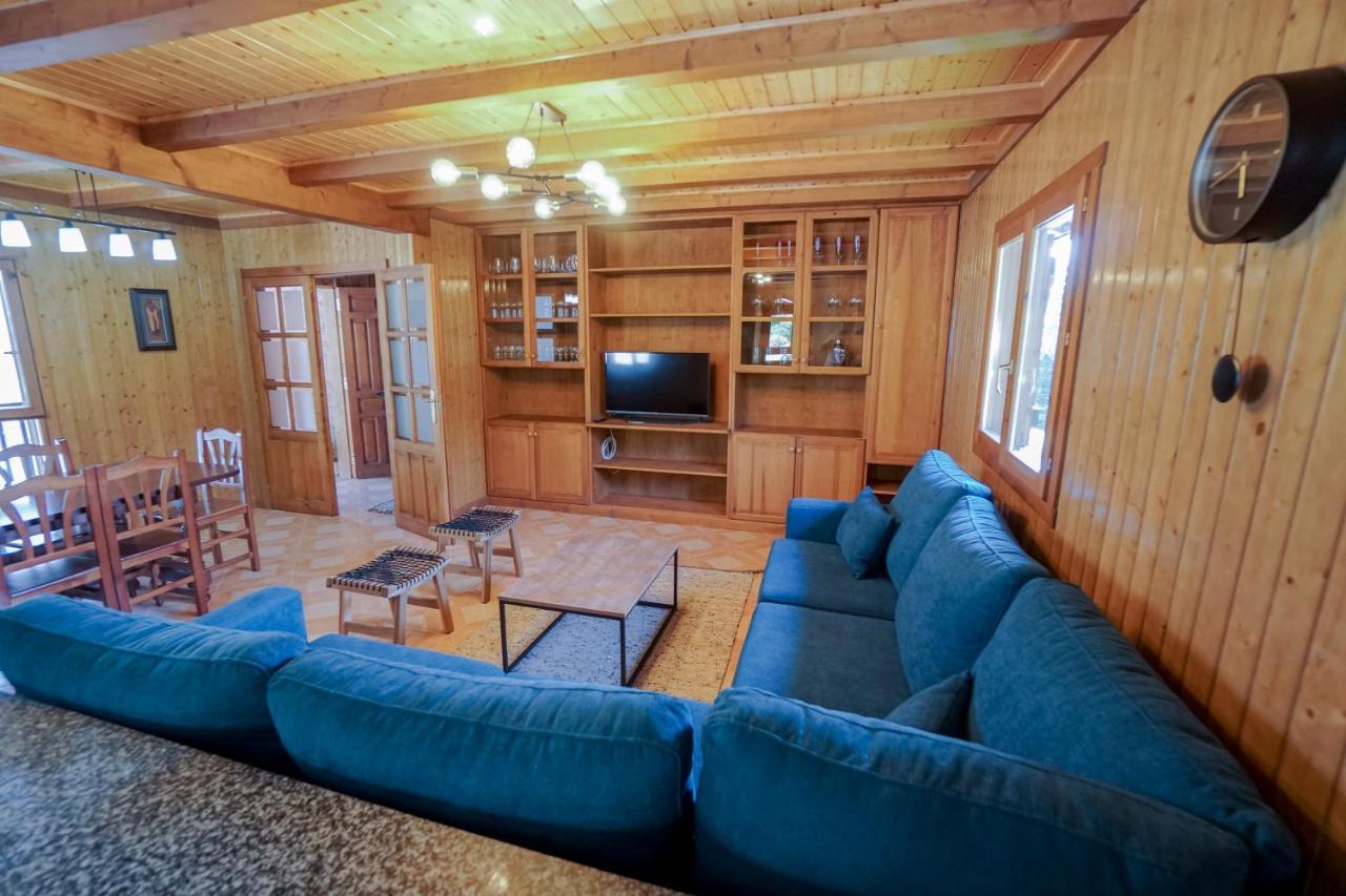 Вилла Casa De Madera Con Piscina Privada Понтеведра Экстерьер фото