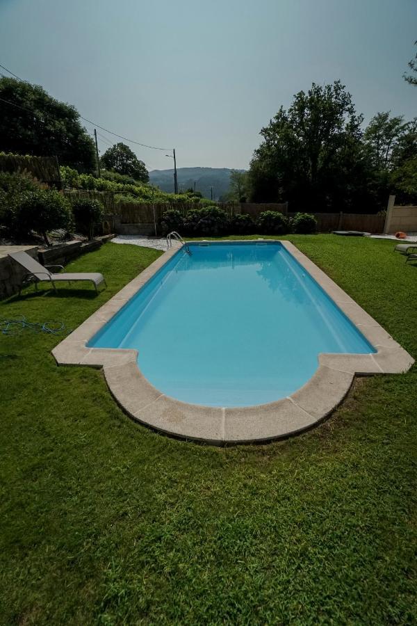 Вилла Casa De Madera Con Piscina Privada Понтеведра Экстерьер фото